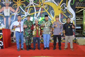 Peresmian Program TNI Manunggal Air Bersih Kodim 0906/Kutai Kartanegara Di Desa Lung Anai