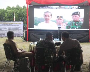 Pangdam IV/Diponegoro Bersama Kapolda Jateng dan Sekda Jateng Tanam Bibit Mangrove Di Pesisir Pantai Tirang