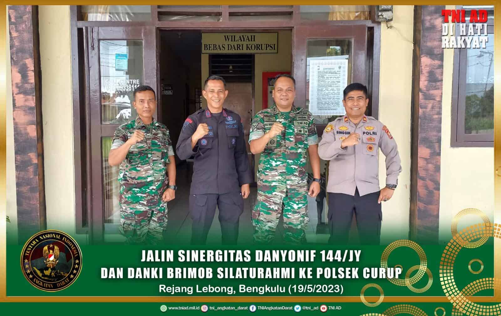 Jalin Sinergitas Danyonif 144/JY dan Danki Brimob Silaturahmi ke Polsek Curup