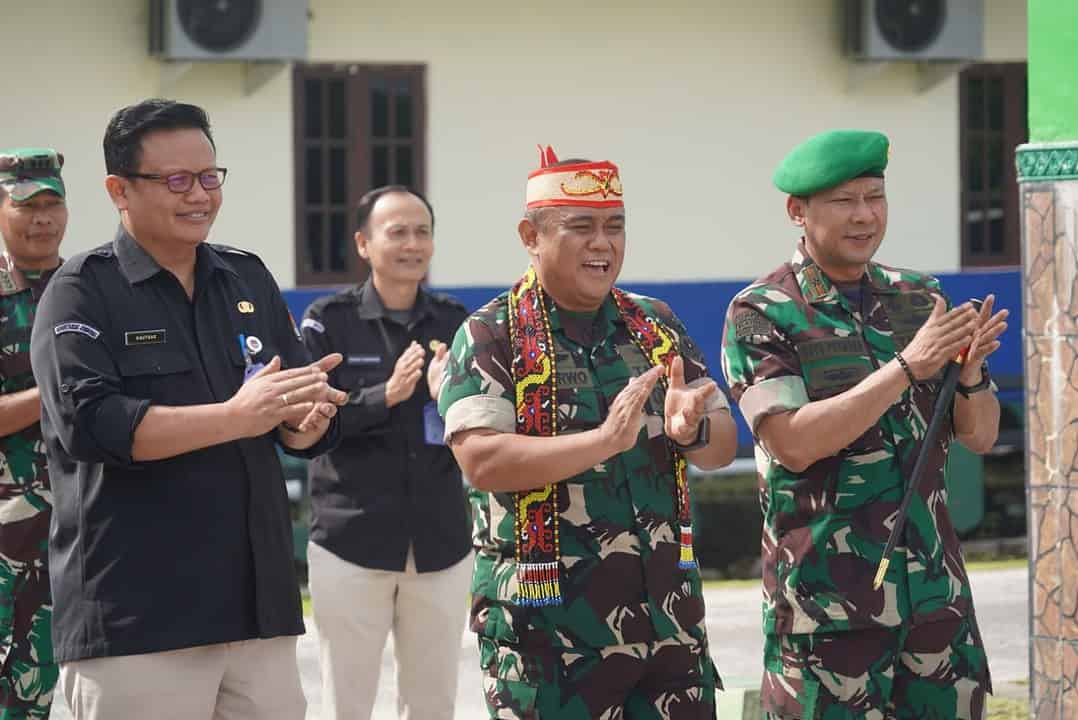 Danrem Dampingi Kapuskesad Tinjau Pemeriksaan Kesehatan Calon Anggota KPU Periode 2023-2028 Kab/Kota Prov. Kalimantan Tengah