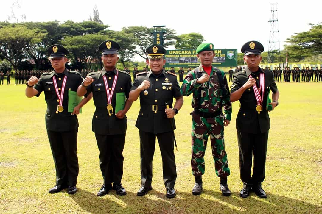 121 Orang Mantan Siswa Diktukba TNI AD TA 2023, Resmi Menyandang Pangkat Sersan Dua