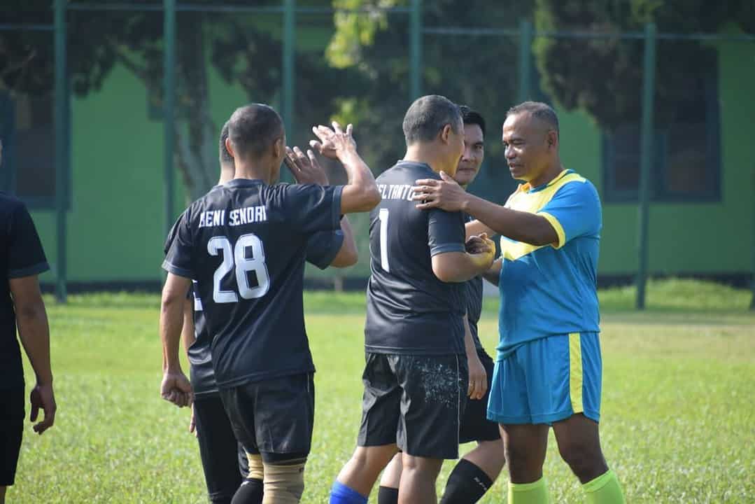 Jalin Kebersaman, Jajaran Pusdik Kecabangan TNI AD di Cimahi -Bandung Gelar Turnamen Sepakbola Punggawa Cup I Tahun 2023