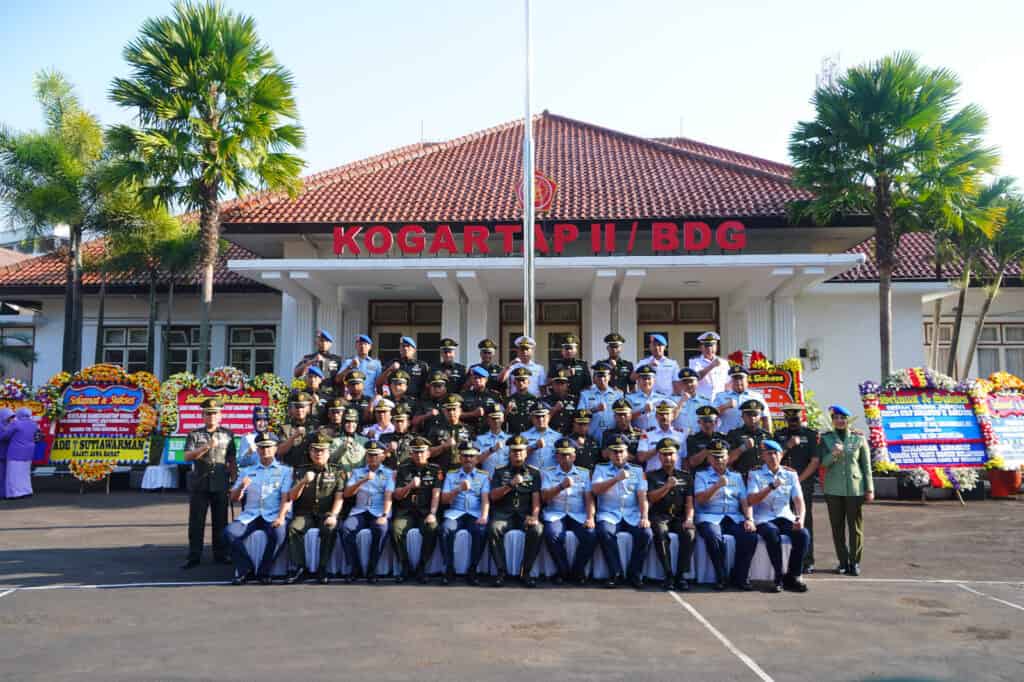 Komandan Gartap II/Bandung Pimpin Sertijab Kasgartap