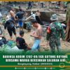 Babinsa Kodim 1202-09/Jgb Gotong Royong Bersama Warga Bersihkan Saluran Air