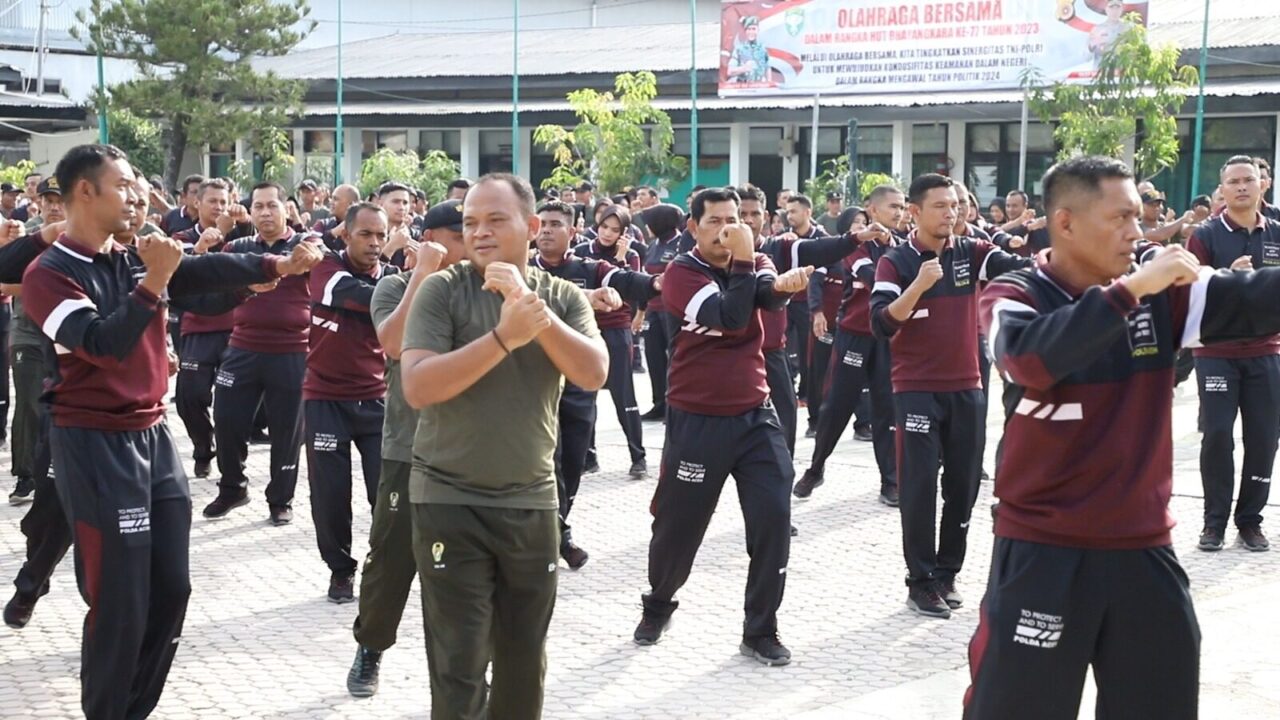 Melalui Olahraga Bersama Tingkatkan Sinergitas TNI-POLRI