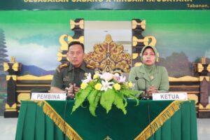 Danrindam IX/Udayana Beri Pencerahan Kepada Persit KCK Cabang X Rindam PD IX/Udayana