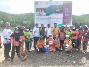 Peringati Hari Lingkungan Hidup Sedunia, Kodim 1412/Kolaka Gelar Aksi Bersih dan Penanaman Pohon
