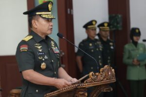 Kasad Terima Laporan Kenaikan Pangkat 18 Pati TNI AD