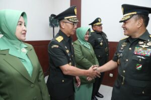 Kasad Terima Laporan Kenaikan Pangkat 18 Pati TNI AD