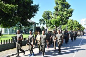 Jumat Sehat, Korem 143/HO Gelar Senam Bersama dan Jalan Santai