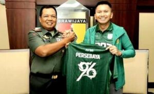 Pangdam V Brawijaya Dukung Persebaya dan Bonek Jadi Motor Perbaikan Sepakbola Indonesia