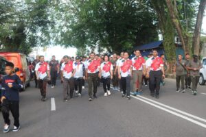 Jalan Santai Meriahkan HUT Ke-13 Korem 045/Garuda Jaya