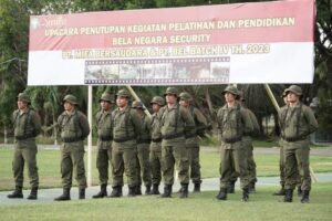 Kasrem 012/TU Resmi Tutup Diklat Bela Negara Bagi Security PT Mifa Bersaudara dan PT Bel Batch IV