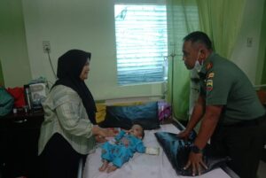 Danramil 0303-03/Mandau Bantu Asupan Gizi Balita Kelainan Jantung dan Stunting di RSPH Duri