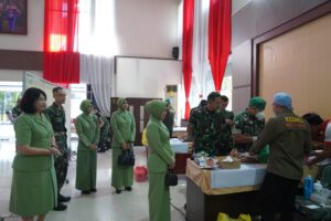 Korem 102/Pjg Gelar Bhakti Sosial Khitanan Massal dalam Rangka HUT KE-65 Kodam XII/Tpr Tahun 2023