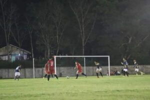 Adu Skill Forkopimda Sanggau Dengan BPK Prov Kalbar Dalam Laga Eksebisi Turnamen Sepakbola Daranante Cup