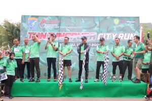 Pangdam XII/Tpr Lepas Ribuan Peserta Tanjungpura City Run