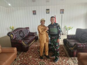 Tatap Muka Perdana Pj Bupati Intan Jaya Dengan Dansatgas Yonif PR 330/TD