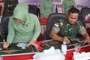 Kunjungi Kodim Katingan, Pangdam XII/Tpr Beri Arahan dan Serahkan Kendaraan Dinas Kepada Babinsa