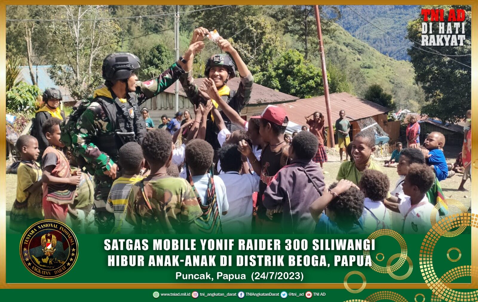 Satgas Mobile Yonif Raider 300 Siliwangi Hibur Anak-Anak Di Distrik Beoga, Papua