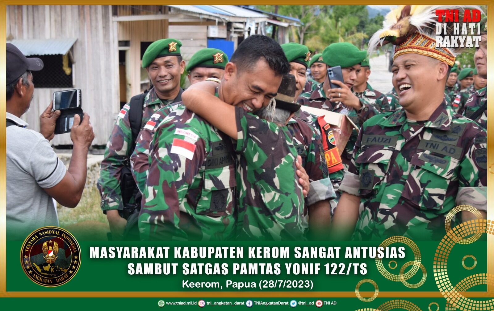 Masyarakat Kabupaten Kerom Sangat Antusias Sambut Satgas Pamtas Yonif 122/TS