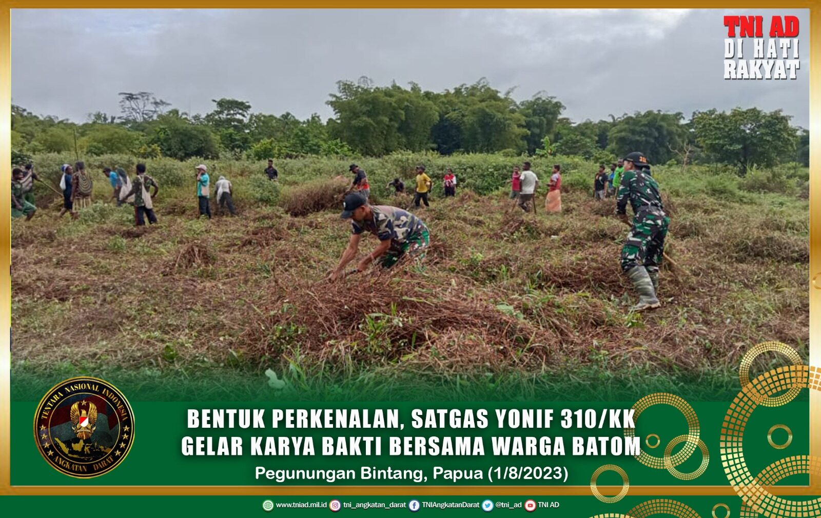 Bentuk Perkenalan, Satgas Yonif 310/KK Gelar Karya Bakti Bersama Warga Batom