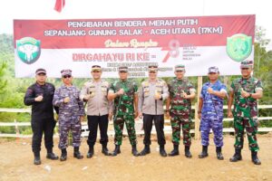 Danrem 011/LW Kibarkan Bendera Merah Putih sepanjang 17 KM di Gunung Salak kabupaten Aceh Utara