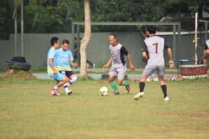 Melalui Sepak Bola Prajurit Korem 043/Gatam Jalin Sinergitas Dengan Dispora Lampung