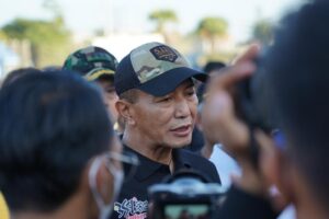 Sinergi TNI, Polri, Pemda, IKA Unhas dan Masyarakat Wujudkan Aksi Nyata Pantai Bebas Sampah