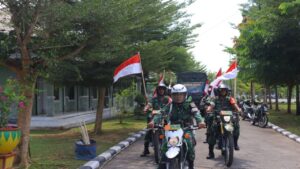 Semarakkan Kemerdekaan RI ke-78, Kodim 0303/Bengkalis Bagikan Ratusan Bendera ke Masyarakat