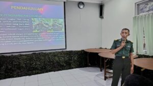 Pendam II/Sriwijaya Beri Pembekalan Teknik Peliputan dan Penulisan Berita Satgas Yonarhanud 12/SBP