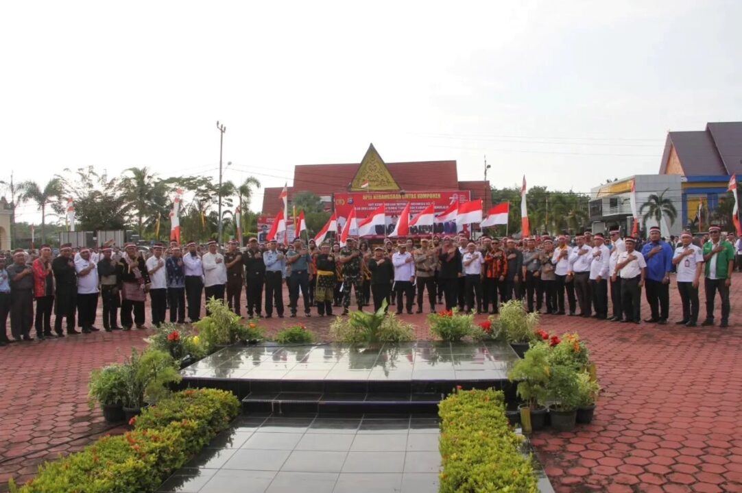 Dandim 0303 Bengkalis Bersama Forkopimda Bengkalis Gelar Apel Kebangsaan Lintas Komponen Jelang HUT ke 78 RI Tahun 2023