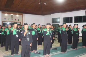 Gus Nabil Haroen Lantik Anggota Baru Pagar Nusa Rayon Khusus Yonif Mekanis Raider 413/Bremoro