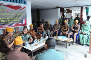 Peringati HUT ke 78 RI Tahun 2023, Korem 031/WB Gelar Anjangsana dan Bakti Sosial.