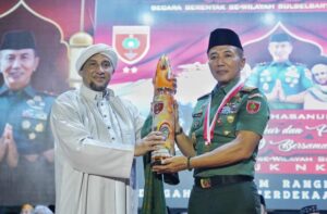 Sujud Syukur Kodam XIV/Hsn Dalam Rangka HUT RI ke-78 Tahun 2023 yang Diikuti 77.178 Orang Pecahkan Rekor MURI