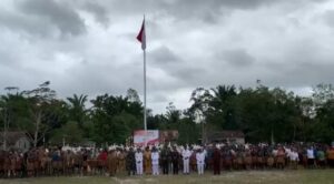 Pertama kali, Warga Suru Suru Rayakan HUT RI ke-78 Bersama Satgas Yonif 125/SMB