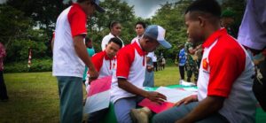 Merah Putih Di Langit Papua, Satgas Yonif 310/KK Terbangkan 1000 Layang-Layang Di Perbatasan RI-PNG