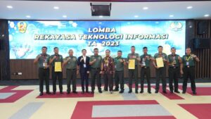 Kadisinfolahtad Tutup Lomba Rekayasa Teknologi Informasi