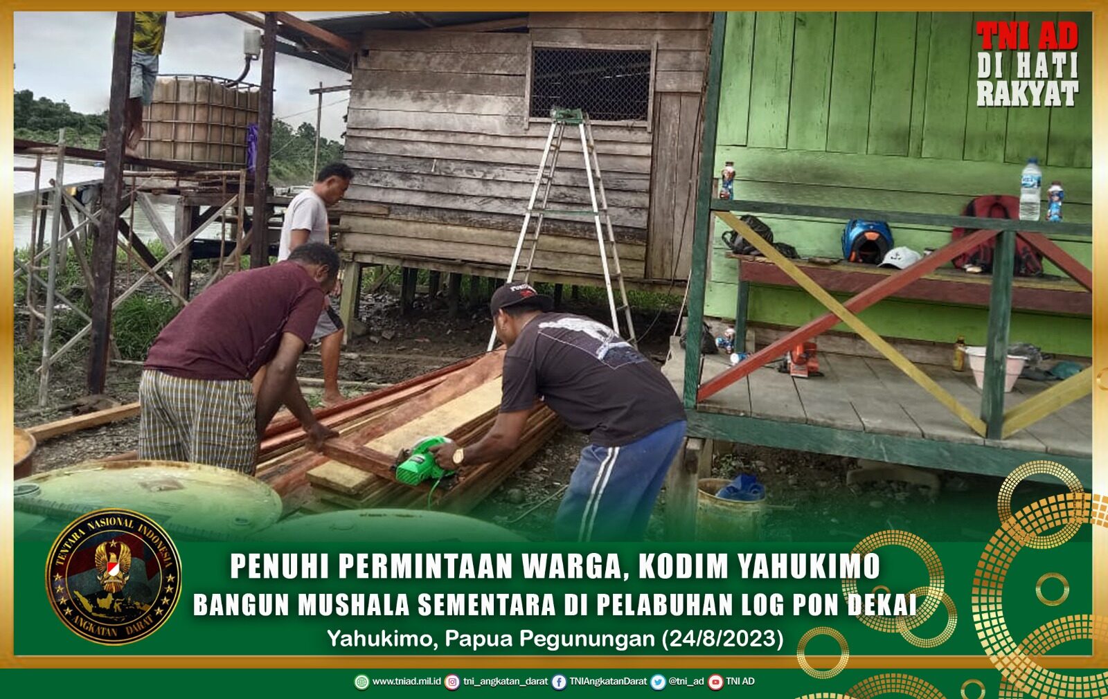 Penuhi Permintaan Warga, Kodim Yahukimo Bangun Mushala Sementara di Pelabuhan Log Pon Dekai