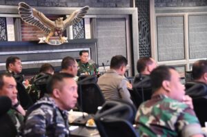 Pangkostrad Hadiri Rapat Paparan Kesiapan Akhir Pengamanan VVIP KTT Ke-43 ASEAN SUMMIT Tahun 2023