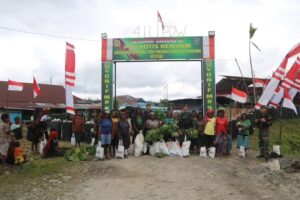 Kembali Beraksi, Pasukan Pandawa Kostrad Borong Semua Jualan Mama Papua di Kenyam Nduga