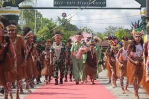 Kunker Di Timika, Pangdam XVII/Cenderawasih Beri Pengarahan Kepada Prajurit, PNS dan Persit