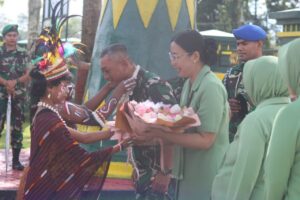 Kunker Di Timika, Pangdam XVII/Cenderawasih Beri Pengarahan Kepada Prajurit, PNS dan Persit