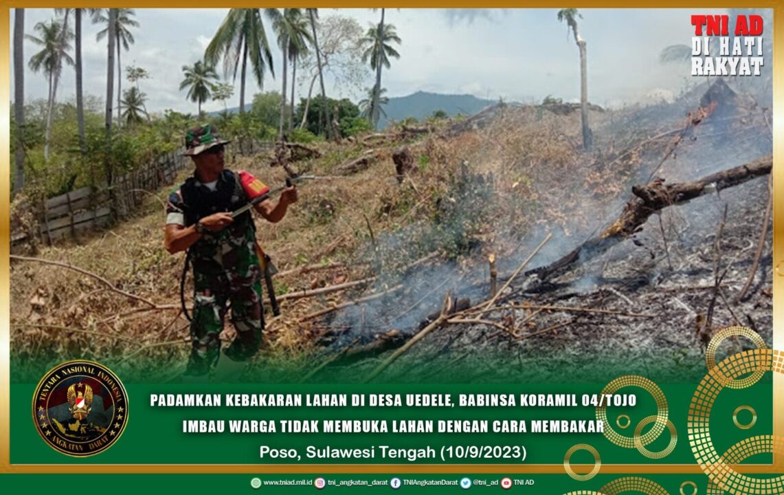 Padamkan Kebakaran Lahan Di Desa Uedele, Babinsa Koramil 04/Tojo Imbau Warga Tidak Membuka Lahan Dengan Cara Membakar