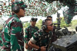 Kasdam IM Meninjau Latihan Menembak Senjata Berat Teknis Yonarmed 17/RC