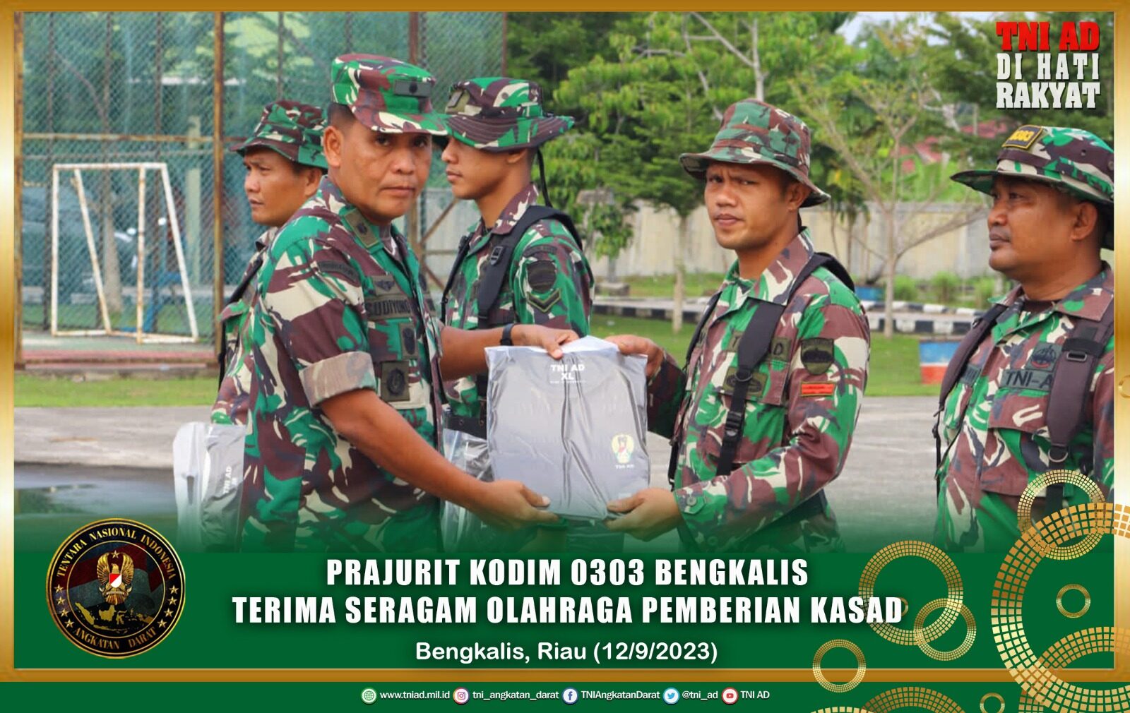 Prajurit Kodim 0303 Bengkalis Terima Seragam Olahraga Pemberian Kasad