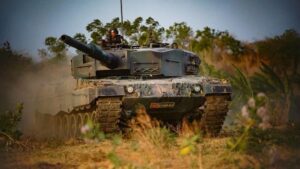Puslatpur V Marinir Baluran Situbondo Dihujani Munisi Prajurit Kostrad