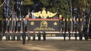 Pemberian Penghargaan Kepada Prajurit Berpresetasi Yonif Para Raider 502 Kostrad