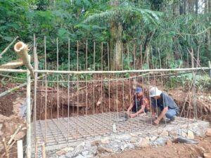 Tembus Hutan, Kostrad Alirkan Air untuk Warga Kaki Gunung Salak