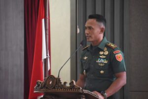 Komandan Batalyon Jajaran Kostrad Ditunjuk Menjadi Pemapar Pada Seminar TNI AD